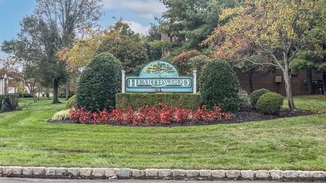 Building Photo - 4112 Birchwood Ct
