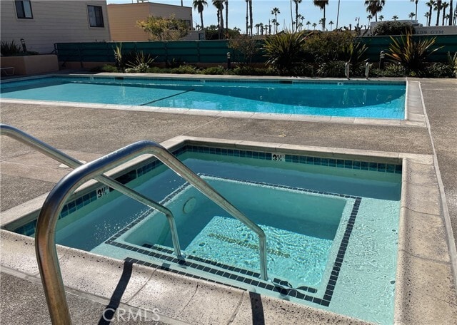 Building Photo - 120 The Village