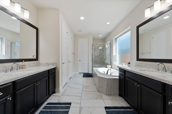 Building Photo - 28216 Beckwood Dr