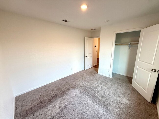 Building Photo - Spacious 4 Bedroom Home with Solar & Modern Upgrades- Available Now!