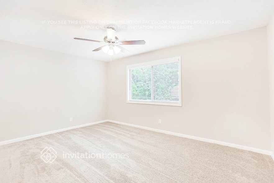 Building Photo - 2305 Verna Dr