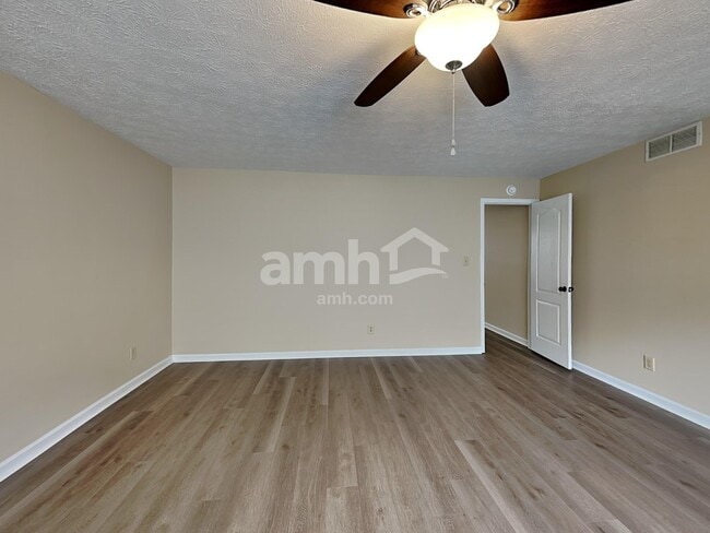Building Photo - 11256 Harrington Ln