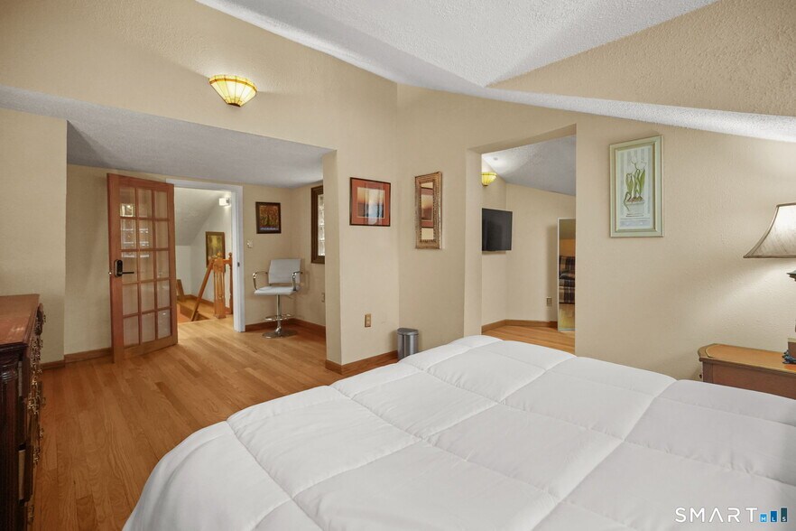 Building Photo - 45 W North St