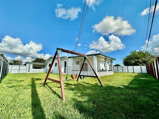 Building Photo - 11740 SW 176th St