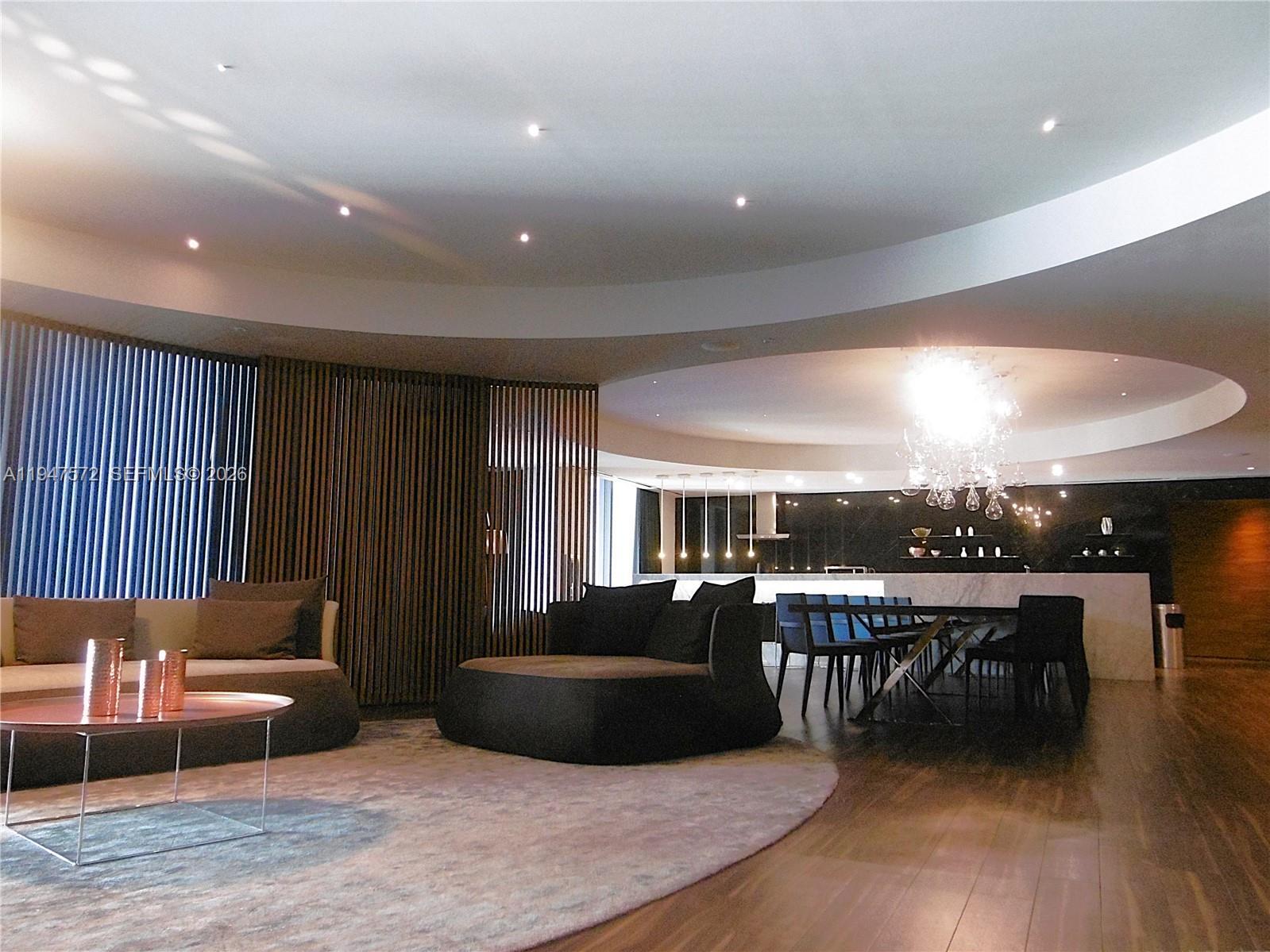 Building Photo - 68 SE 6th St