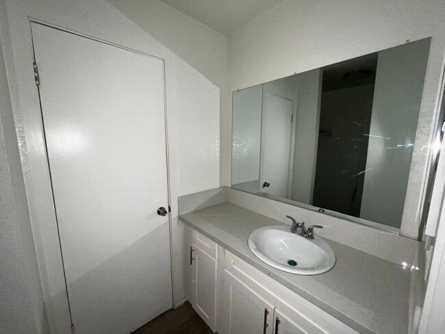 Building Photo - 9010 Tobias Ave