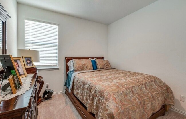 Building Photo - 8424 Gray Squirrel Ln.