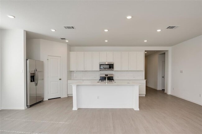 Building Photo - 324 Rock Spgs Dr