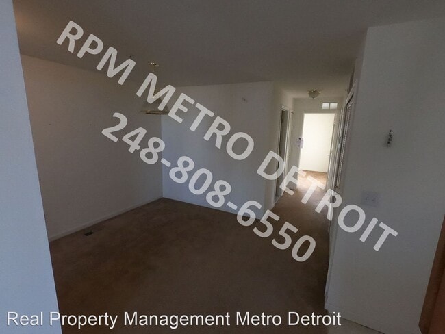 Building Photo - 3 br, 3 bath House - 1128 Faulkner N Bldg #E