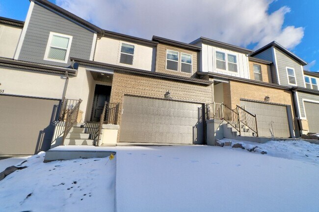 Building Photo - 16365 S Piston Ln