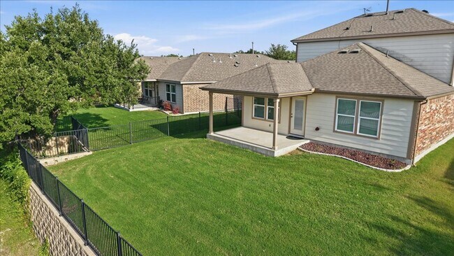 Building Photo - 816 Hamilton Ln