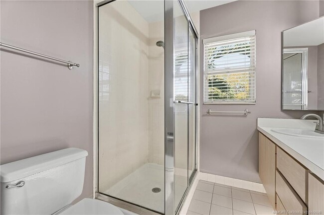 Building Photo - 3253 SW Sunset Trace Cir