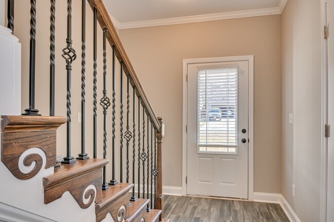 Building Photo - 848 Tyler Woods Dr