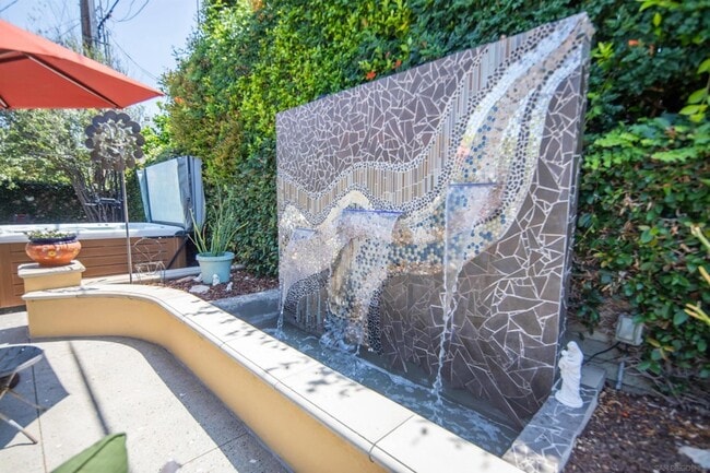 Building Photo - 1040 Alameda Blvd