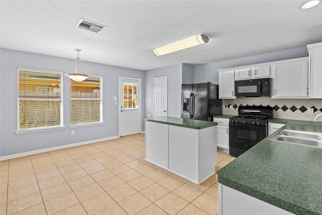 Building Photo - 7454 Riven Oaks Ct