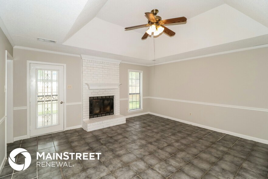 Building Photo - 4022 Castile St