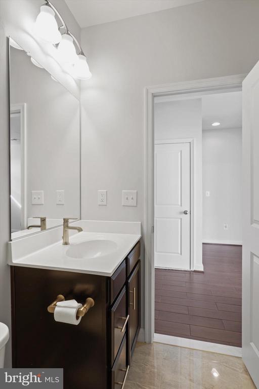 Building Photo - 501 Triggerfish Dr