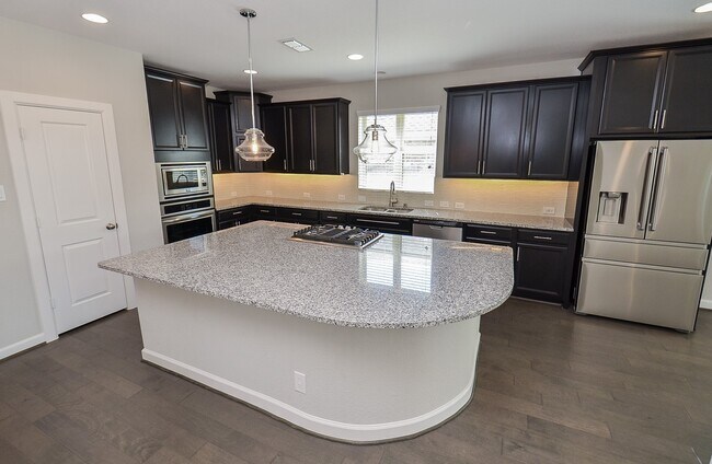 Building Photo - 18 Fountain Bend Ln