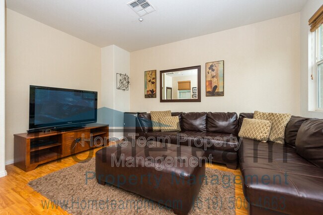 Building Photo - 1549 Barberry Pl