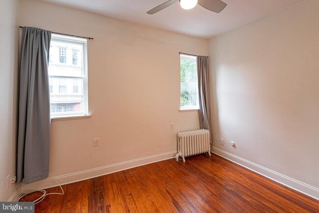 Building Photo - 403 S 23rd St