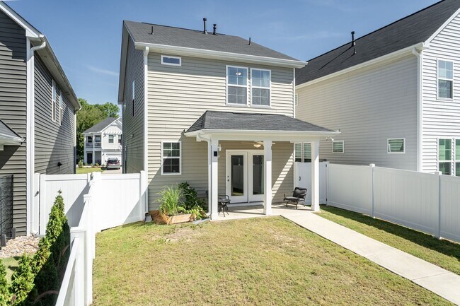 Building Photo - 253 Buckhorn Br Pk