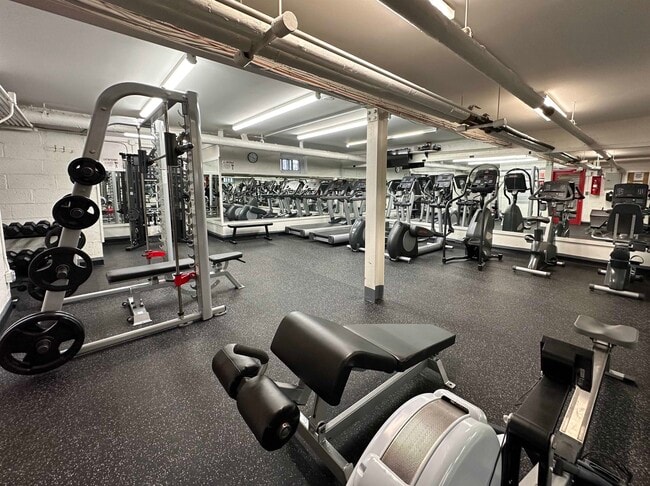 Building Photo - 8600 JFK Blvd E