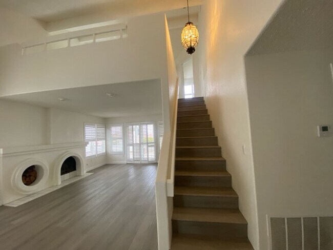 Building Photo - *+ 55 Community* 2bed/2.5bath home in Ocea...
