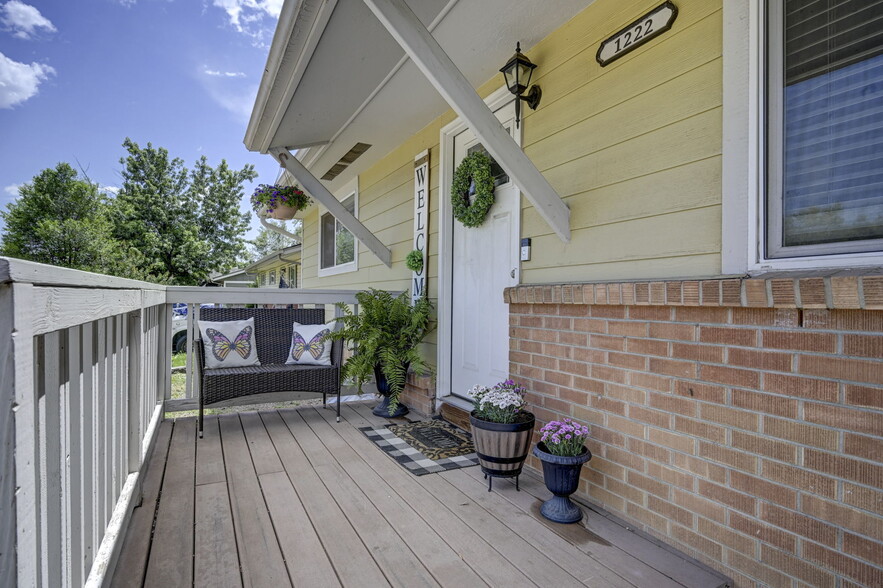 Building Photo - 1222 Hartford St