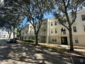 Building Photo - 1 Bed 1 Bath Town-home In Siena Celebration
