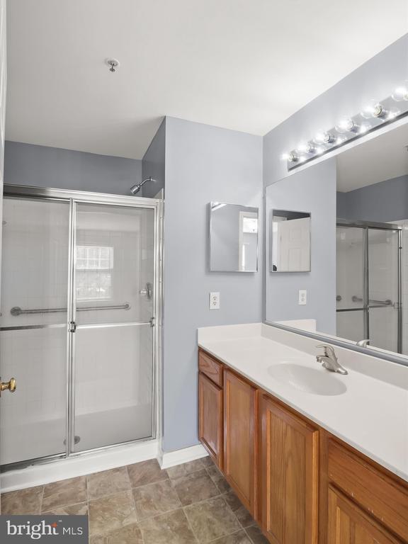 Building Photo - 9150 Gracious End Ct