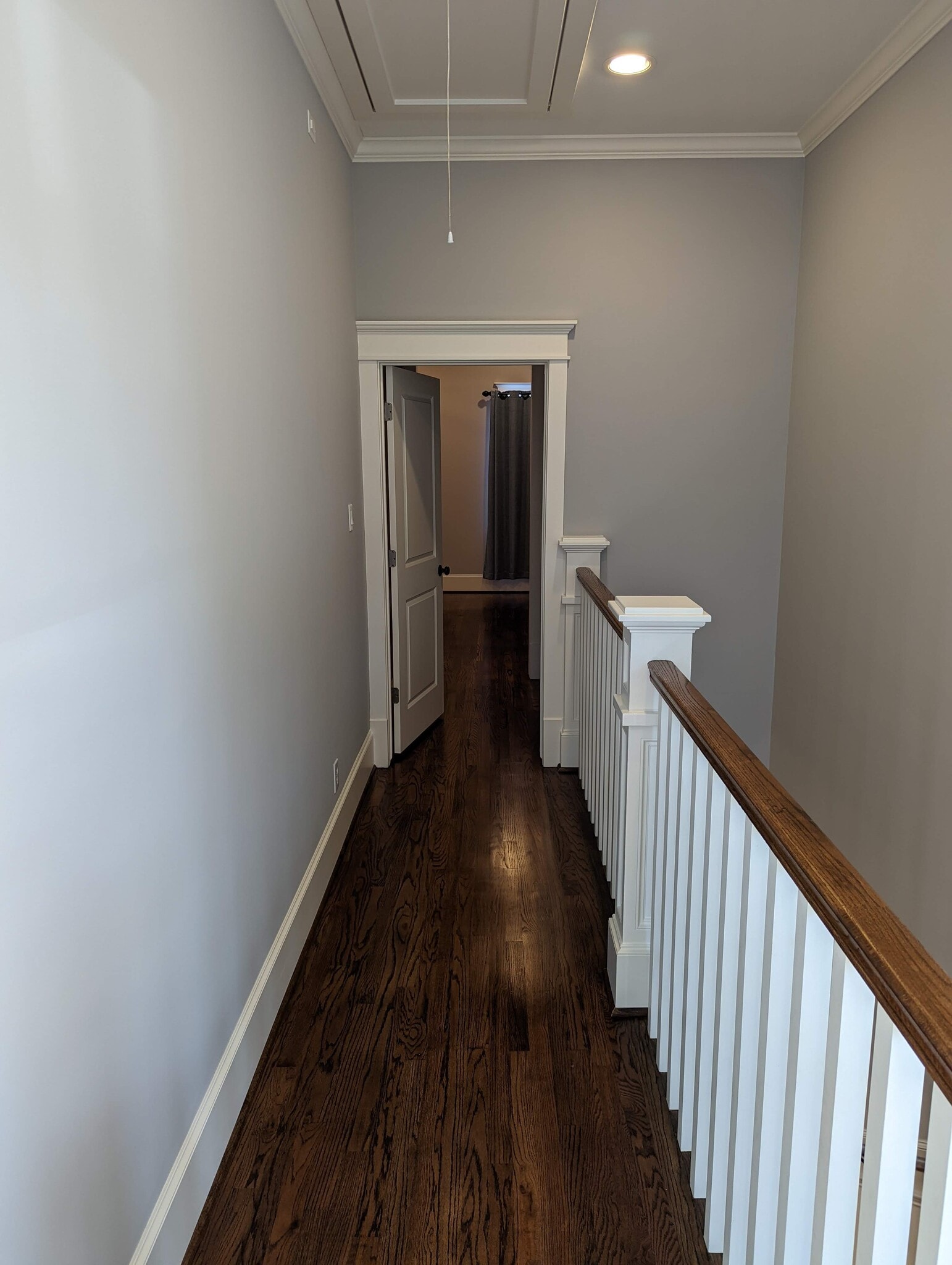 Building Photo - 722 E 29th St