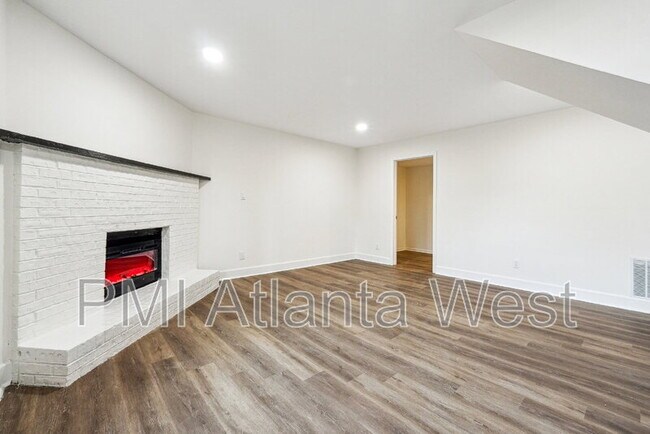 Building Photo - 5507 Flat Shoals Pkwy