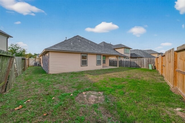 Building Photo - 12623 City Village Ln
