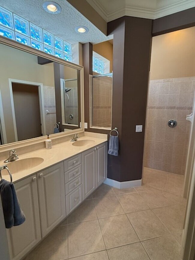 Building Photo - 2BR/2BA | Newly Renovated Single Family Home | 2-Car Covered Parking |  Private Pool!