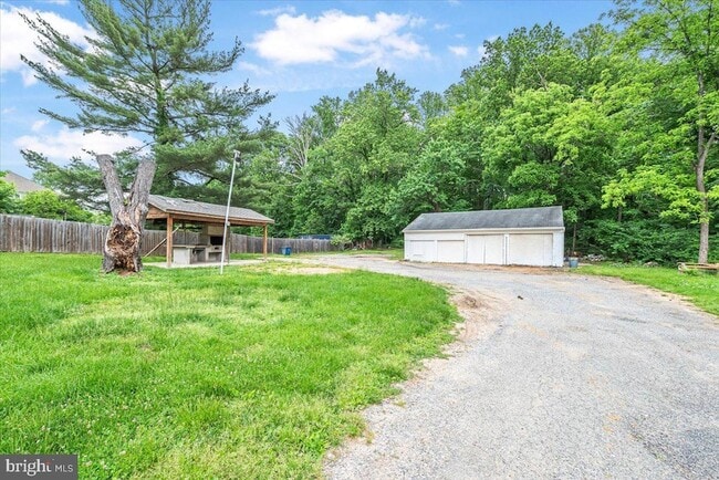 Building Photo - 17709 Norwood Rd