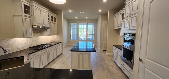 Building Photo - 353 Gotland Russ Ln
