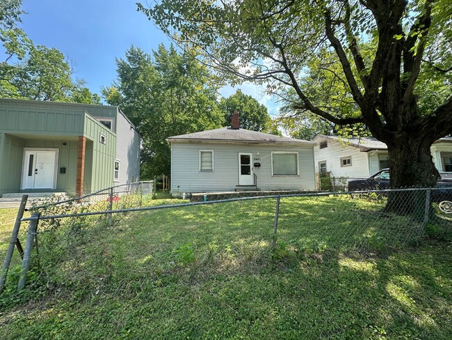 Building Photo - 3481 Hillside Ave
