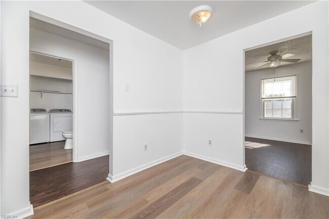 Building Photo - 908 Vincent Ct