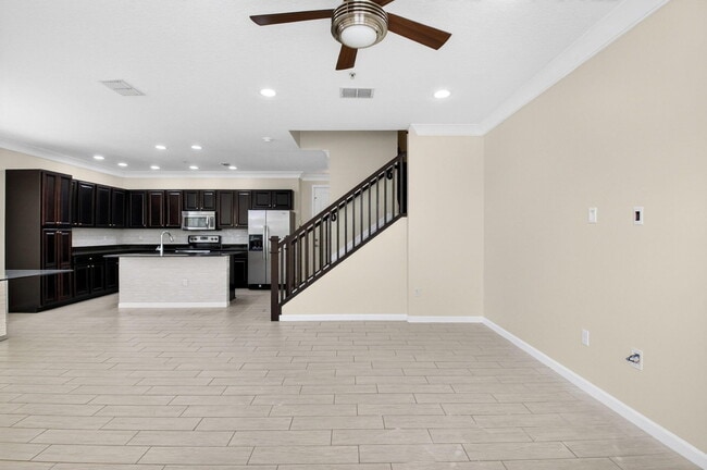 Building Photo - 4920 NW 15th Ave