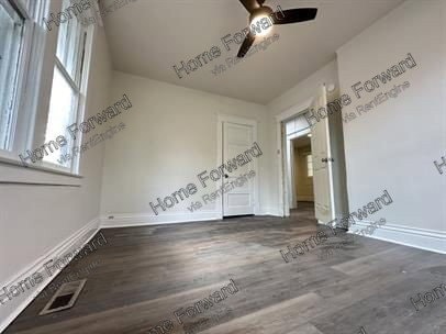 Building Photo - 463 Linden Ave