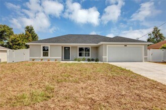 Building Photo - 9679 SE 157th Ln