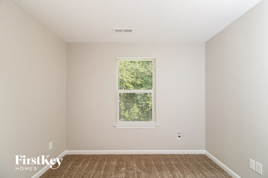 Building Photo - 2322 Deerbrook Forest Ln