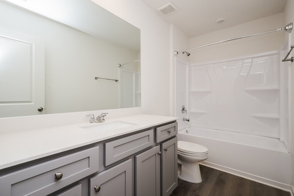 Building Photo - 221 Paisley Wy