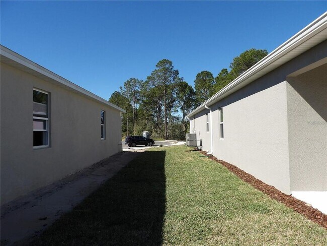 Building Photo - 17469 Back Bay Ct