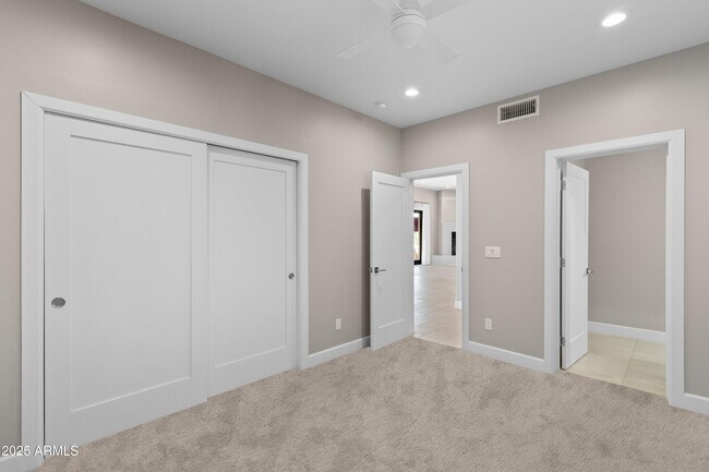 Building Photo - 26049 N 104th Pl