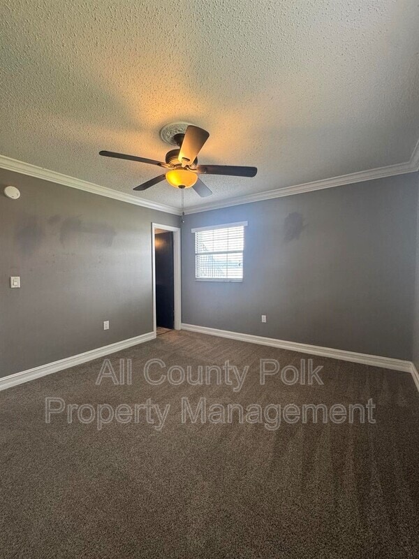 Building Photo - 1920 E Edgewood Dr