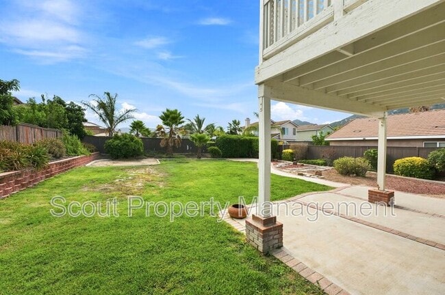 Building Photo - 45356 Escalante Ct