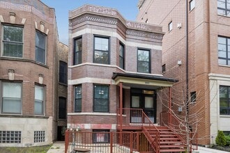 Building Photo - 2008 W Addison St