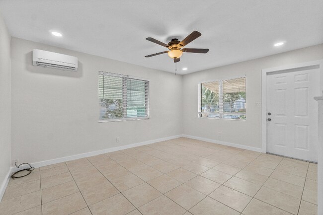 Building Photo - 1790 Redbank Rd