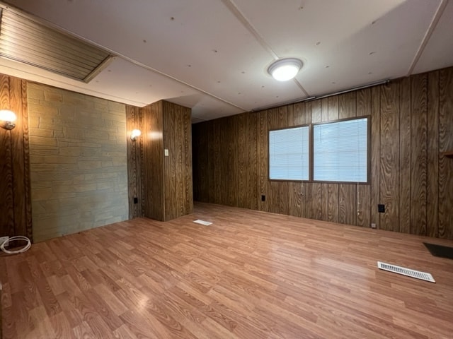 Building Photo - 204 Harmons Way